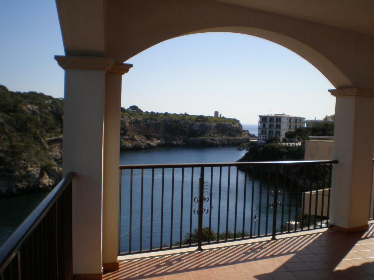 Apartamentos Vista Al Puerto Cala Figuera  Exterior foto